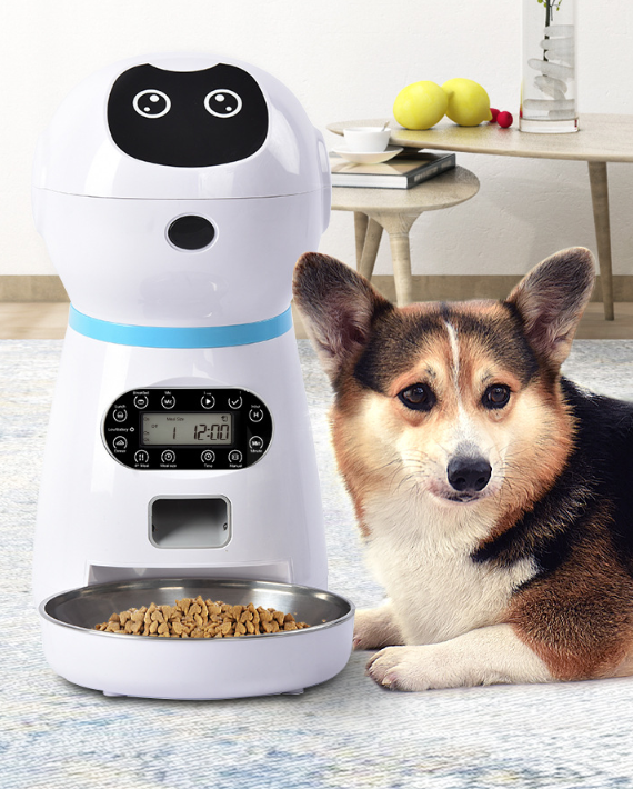 Automatic Pet Feeder With Voice Recorder