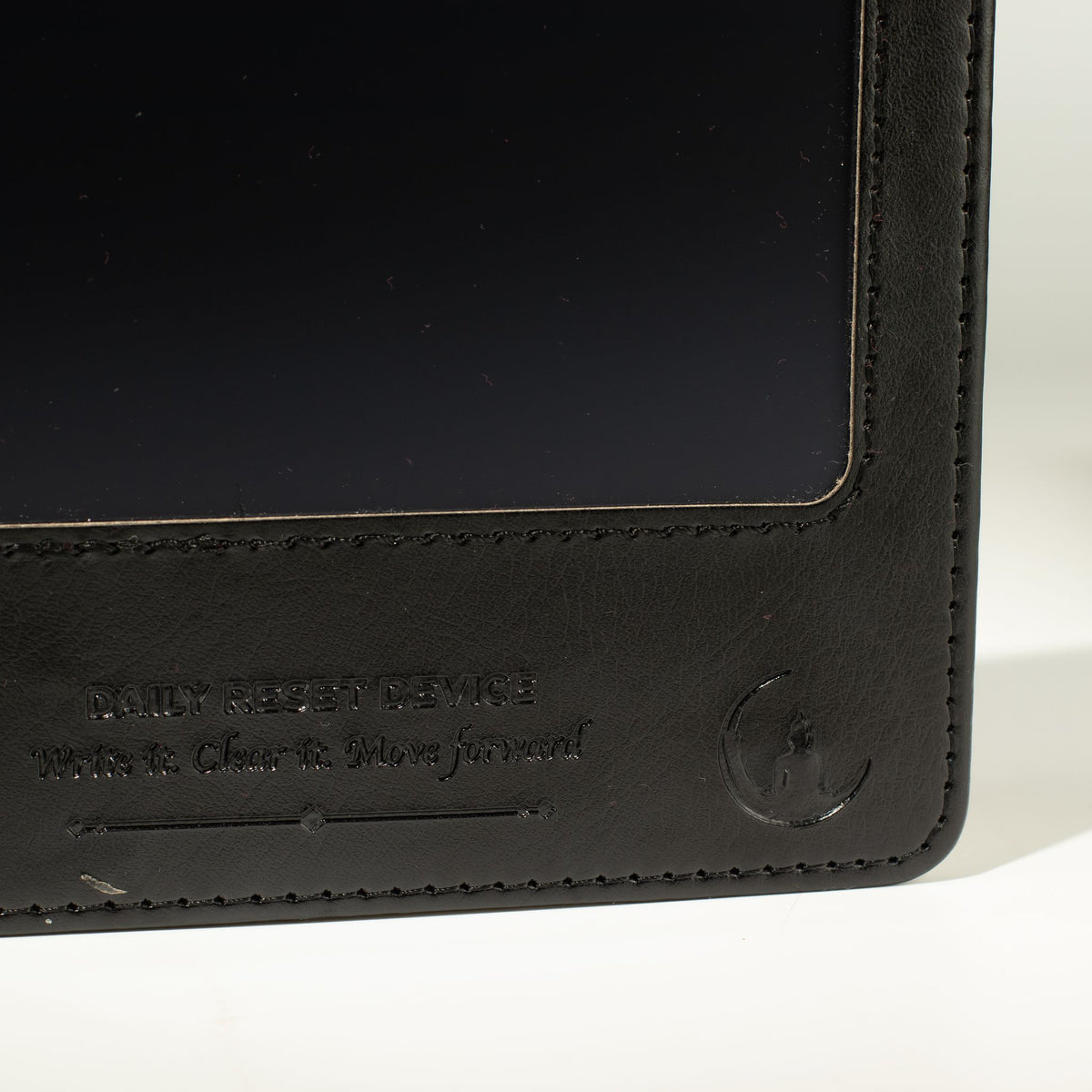 A5 Intention Note Book - LCD Wipe Screen - Black Leather Effect - 160 Pages
